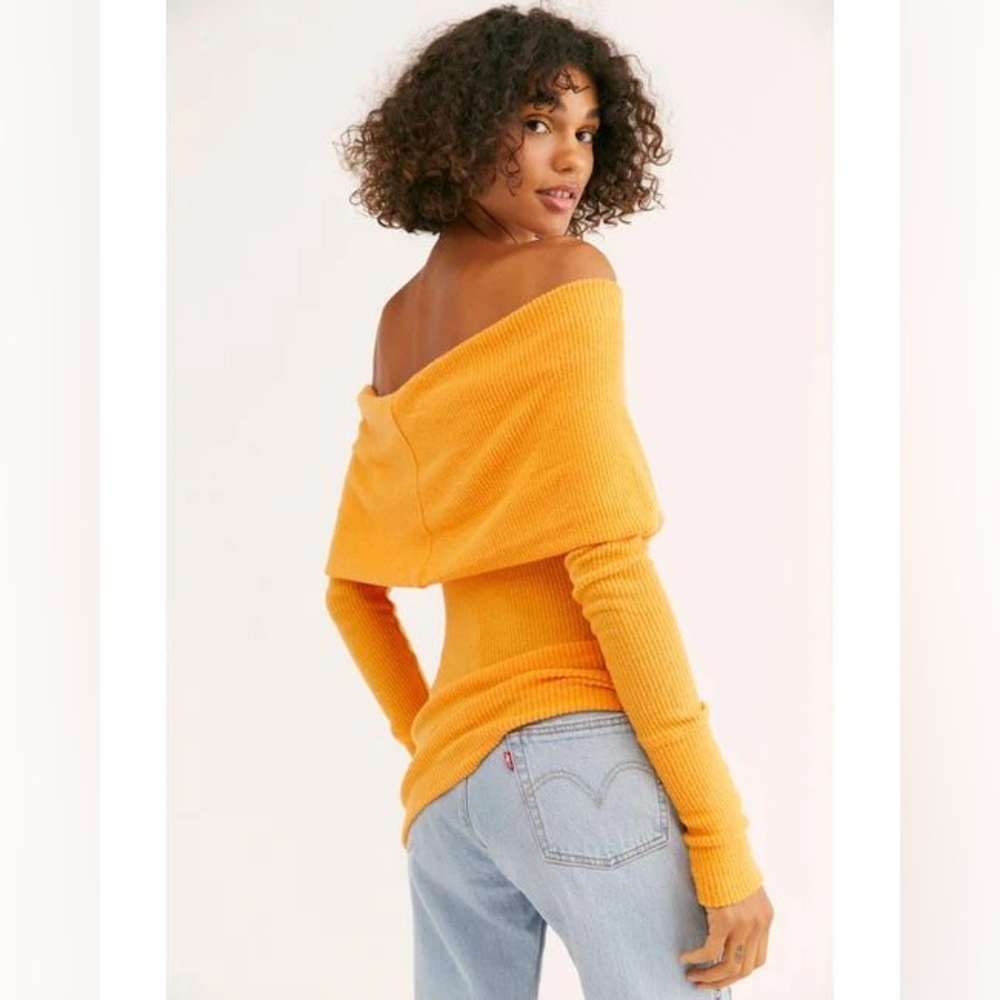 WE THE FREE BY FREE PEOPLE SNOWBUNNY OFF SHOULDER SWEATER